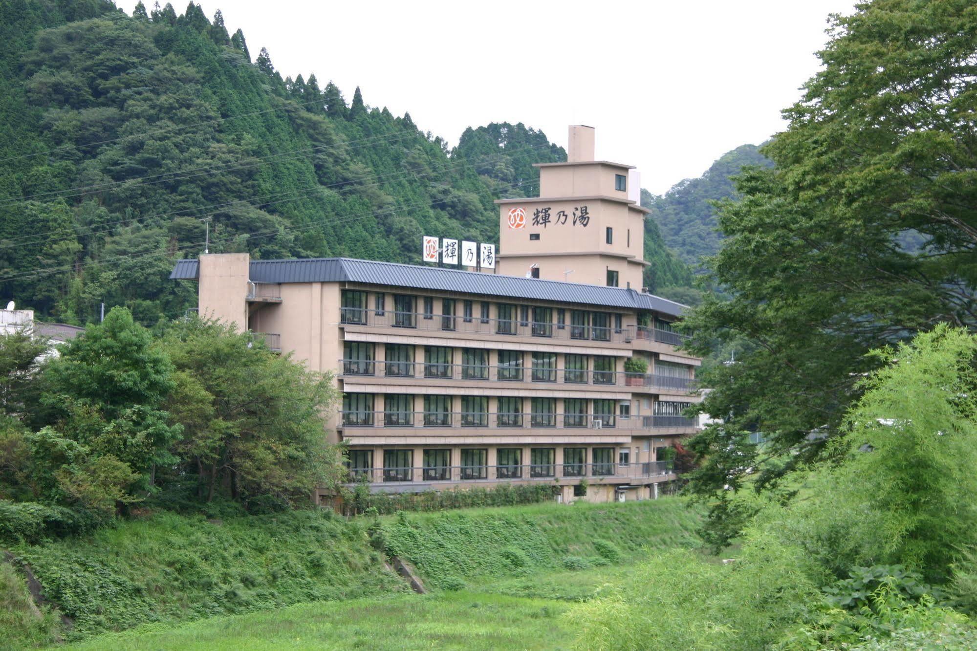 Hotel Kutsurogi No Yado Terunoyu Okayama Exterior foto