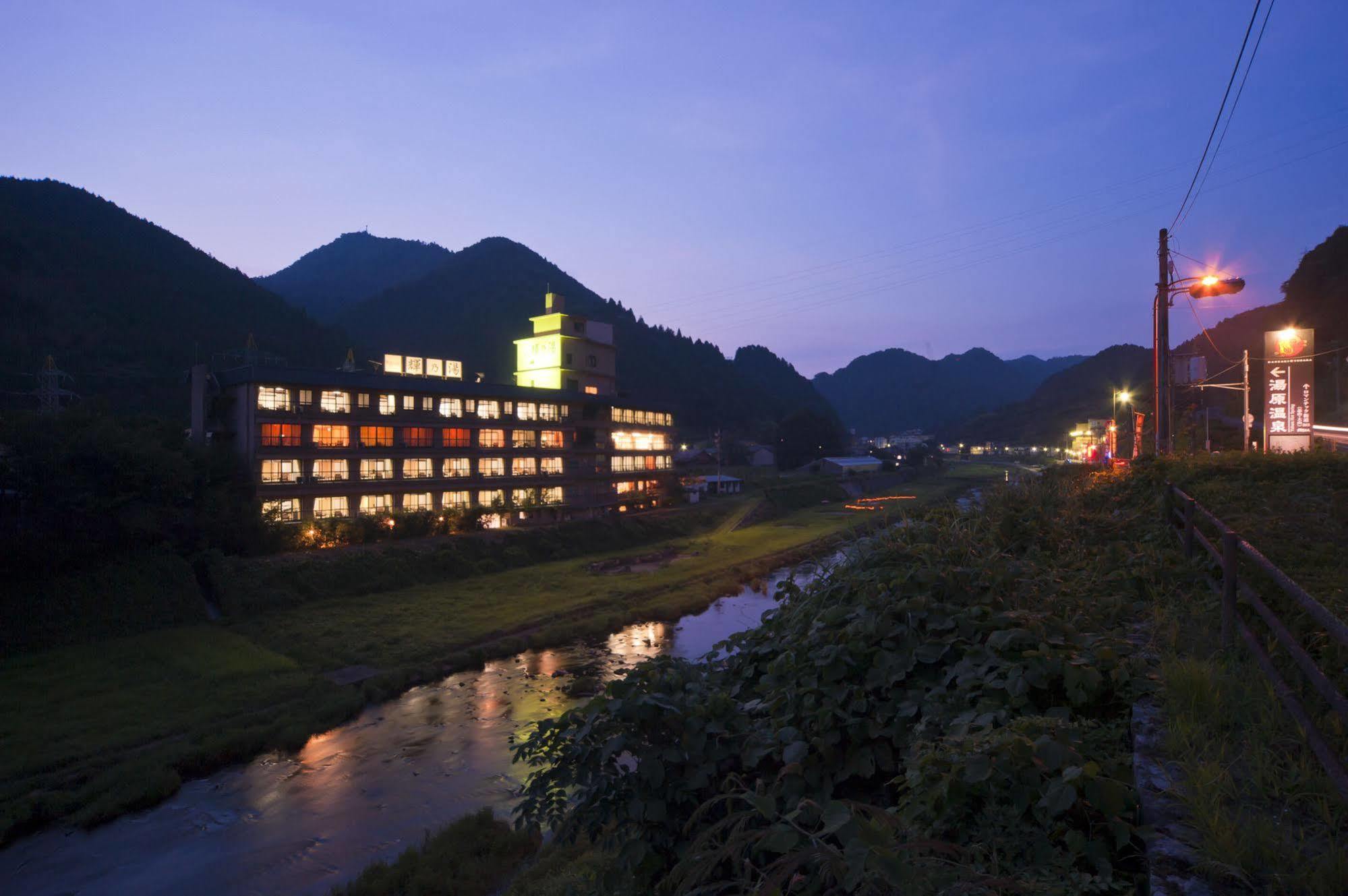 Hotel Kutsurogi No Yado Terunoyu Okayama Exterior foto